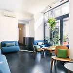 Piazza Bellini & 3*