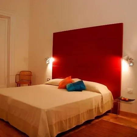 ホテル Piazza Bellini &