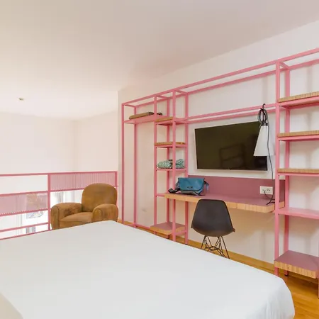 Piazza Bellini & Napoli