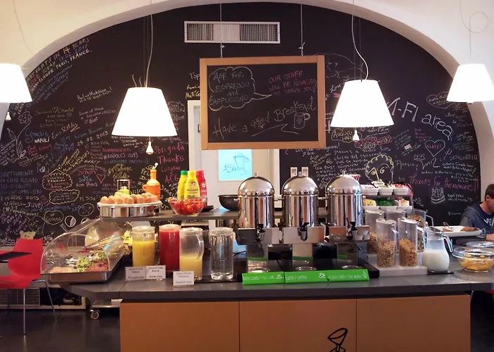 Piazza Bellini&apartments Hotel