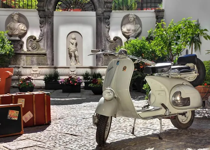 Piazza Bellini&apartments Hotel Napoli
