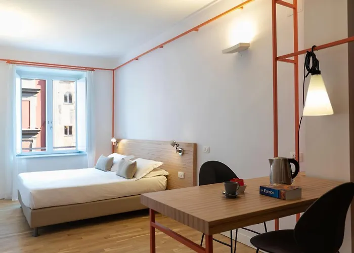 Piazza Bellini&apartments Hotel