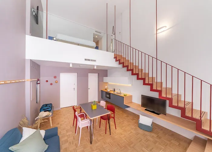 Piazza Bellini&apartments