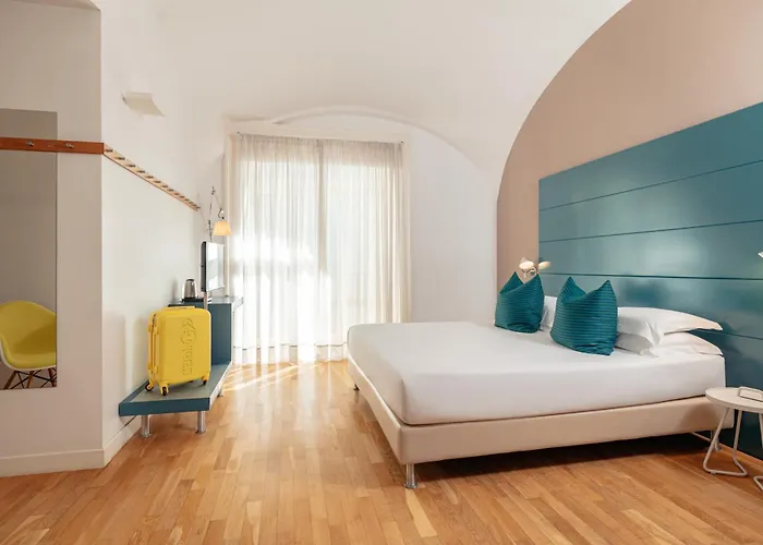 Piazza Bellini&apartments Hotel Napoli