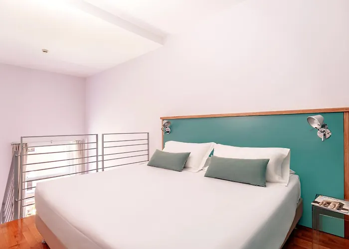 Hotel Piazza Bellini&apartments Napoli